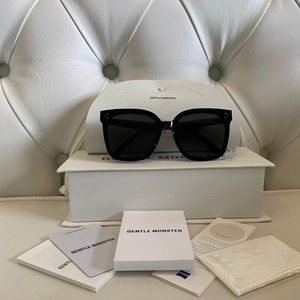 Gentle monster shades her-01